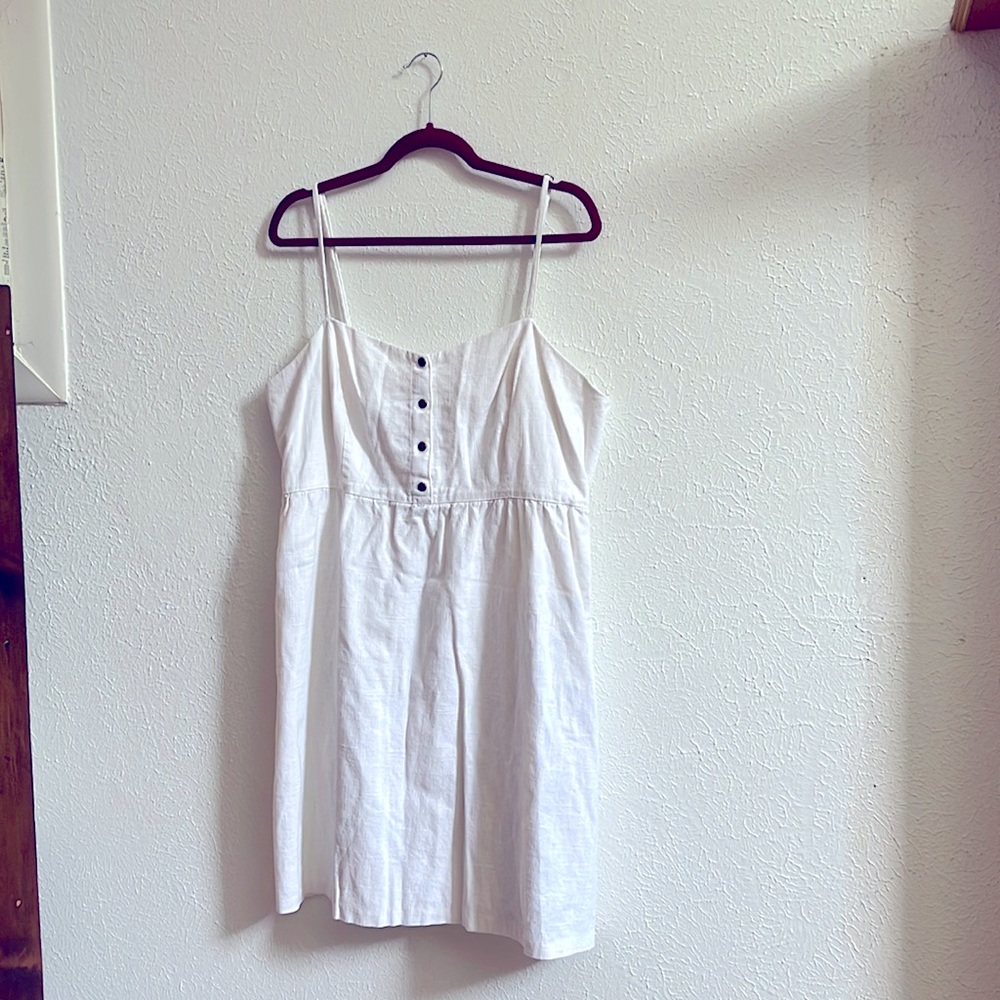 ❤️ Forever 21+ 2X white sundress dress with buttons